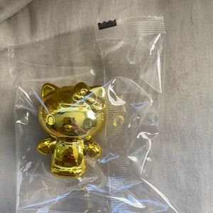 Hello Kitty mini figure